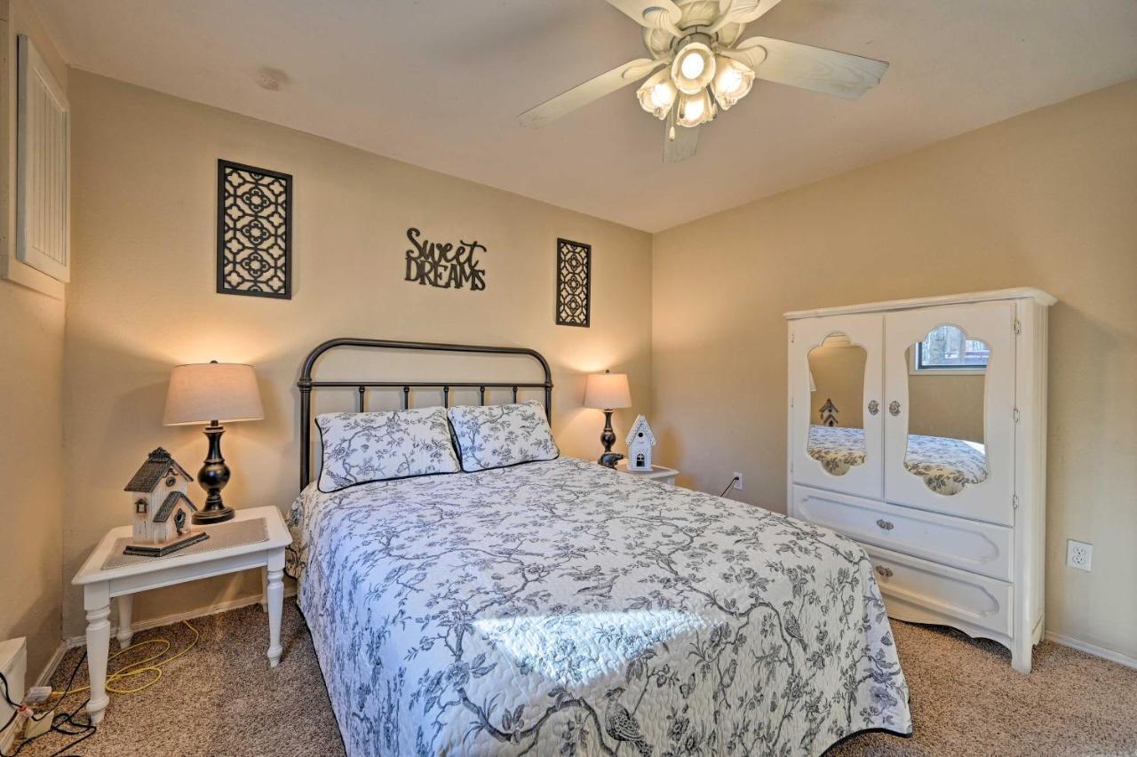 Pet-Friendly Shady Oaks Broken Bow Gem With Patio! Villa Bagian luar foto