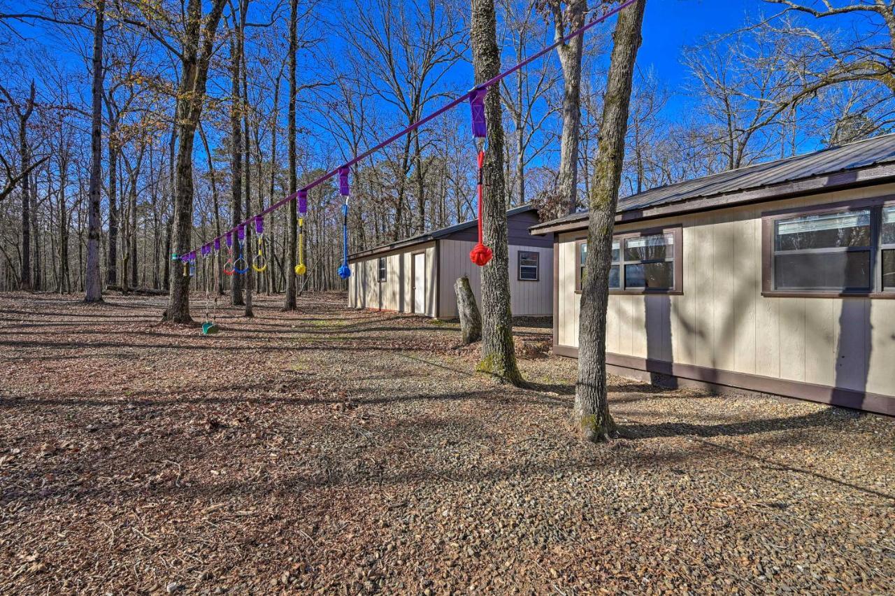 Pet-Friendly Shady Oaks Broken Bow Gem With Patio! Villa Bagian luar foto
